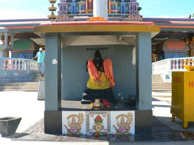 52- Offrandes a Ganesha 